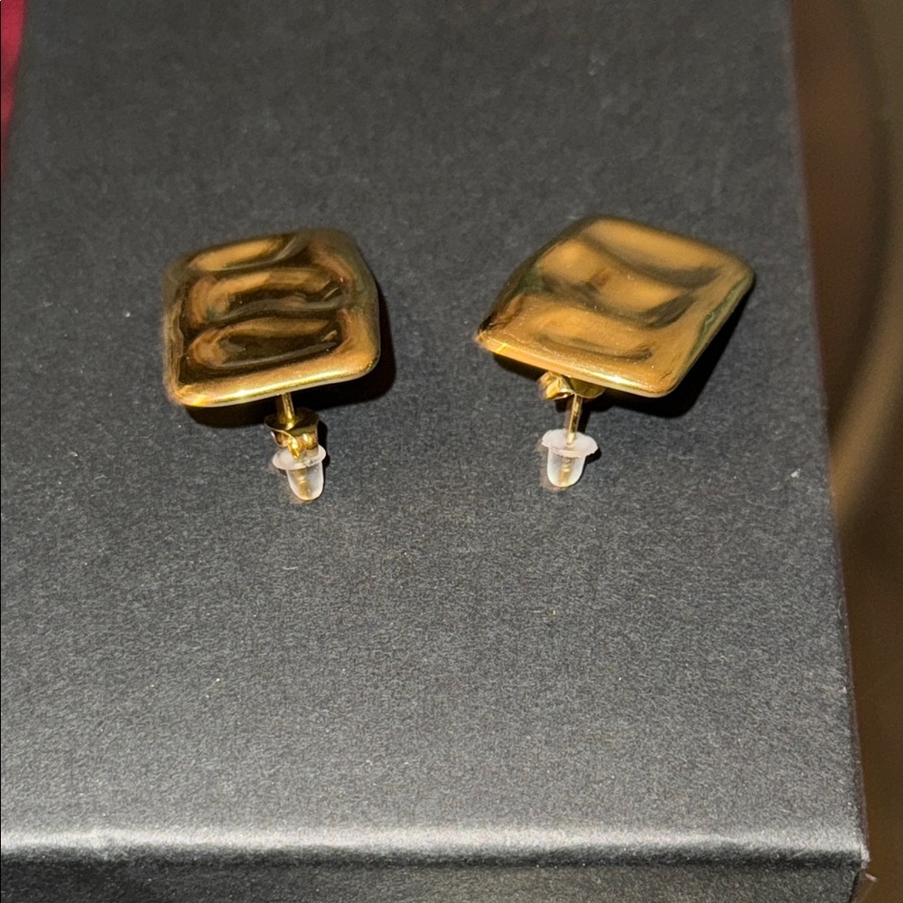 Gold Rectangular Earrings - image 3